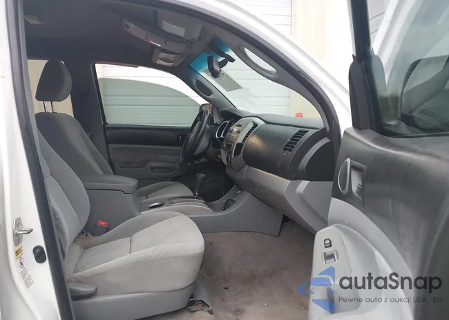 3TMJU4GNXAM098728: 43745681