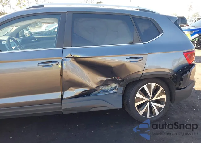 3VVTX7B21NM086747: 43745764