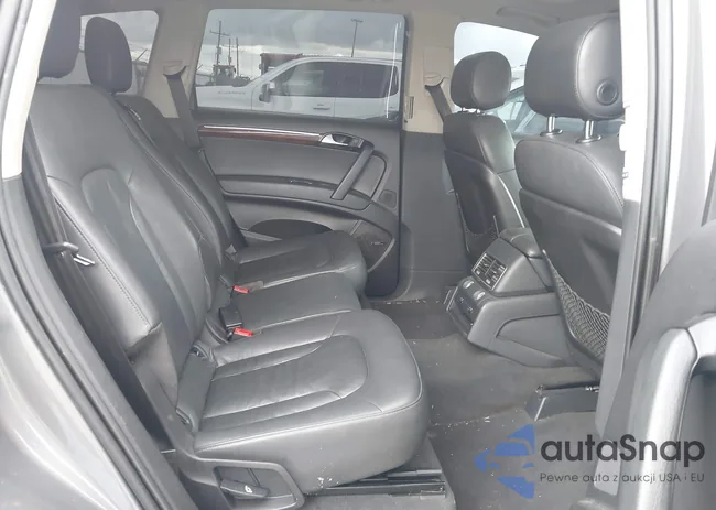 WA1LGAFE8CD009604: 43746000