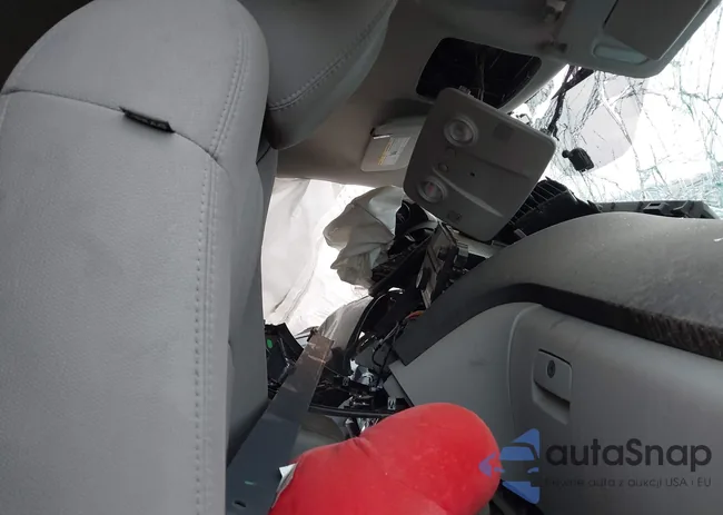 1GKEV13D79J208528: 43747345