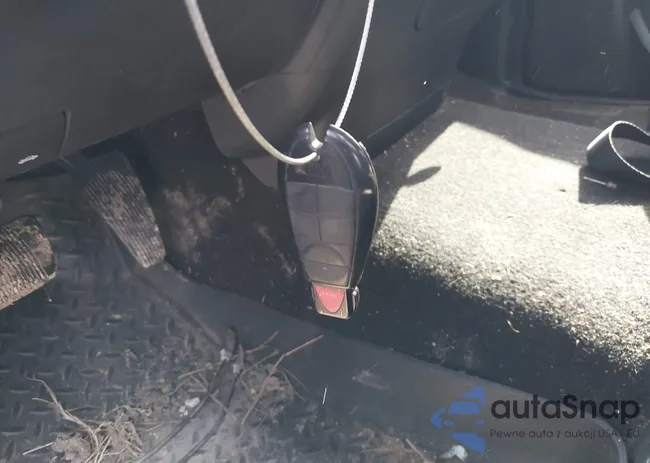 1C6RR6FT9DS643935: 43747352