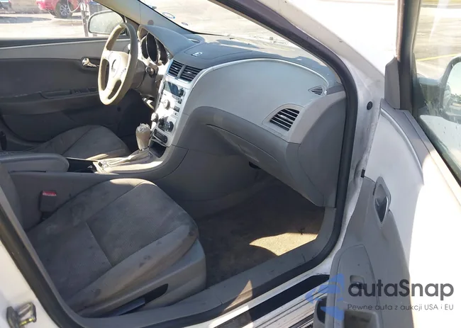 1G1ZC5EU5CF139803: 43747410