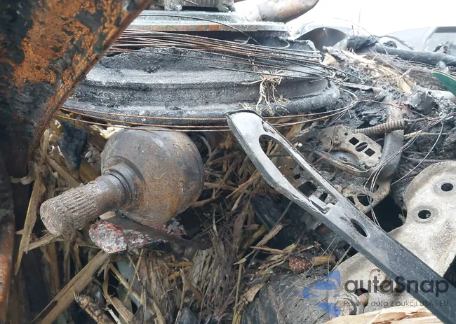 1C4PJMDB0JD520711: 43747463