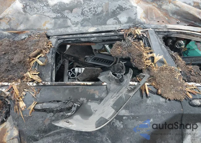 1C4PJMDB0JD520711: 43747463