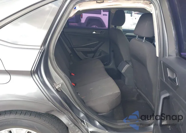 3VWCB7BU7KM219065: 43746720