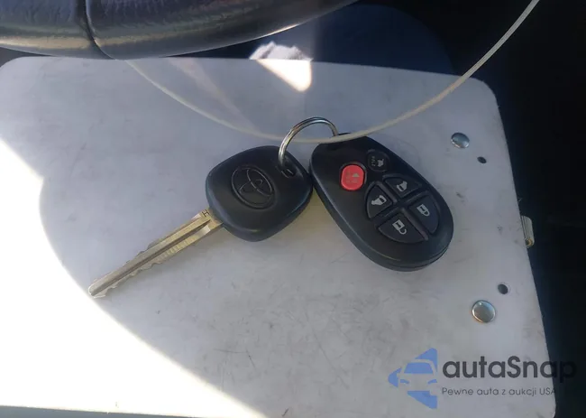 5TDXZ3DC1JS942275: 43746932