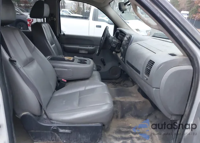 1GCHC23607F515805: 43748048