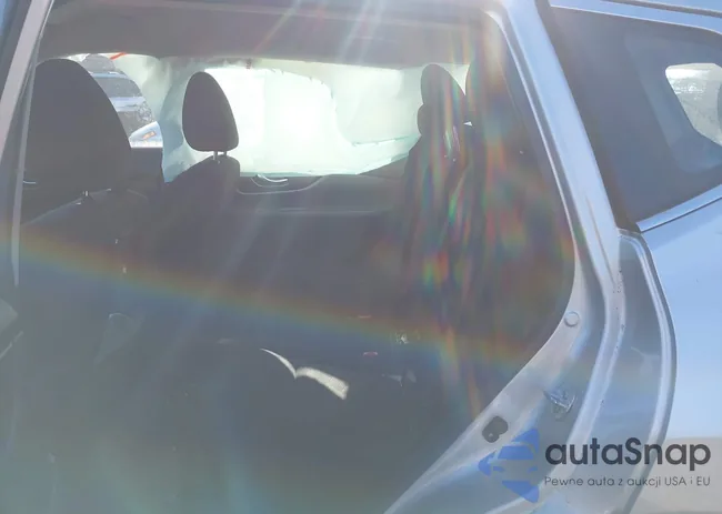 JN8AT2MV8GW145666: 43748230