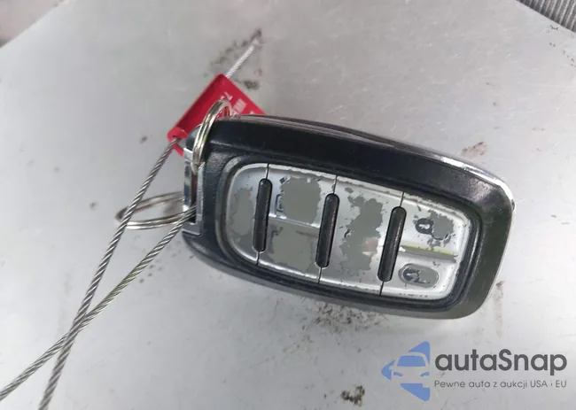 2C4RC1DG3HR588974: 43748247