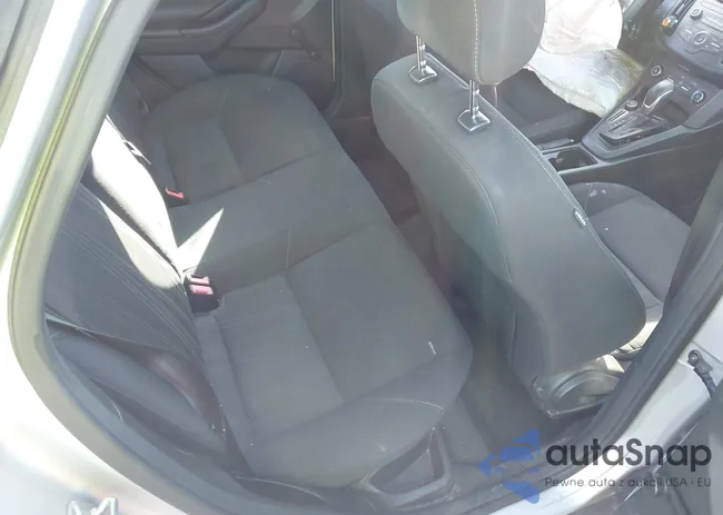 1FADP3E29GL389986: 43748330