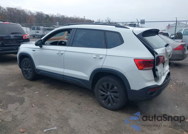 3VVCX7B22PM322700: 43748336