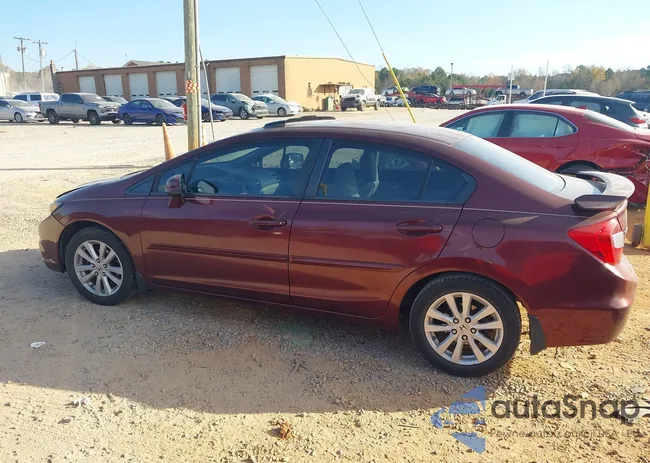 2HGFB2F92CH548749: 43748405