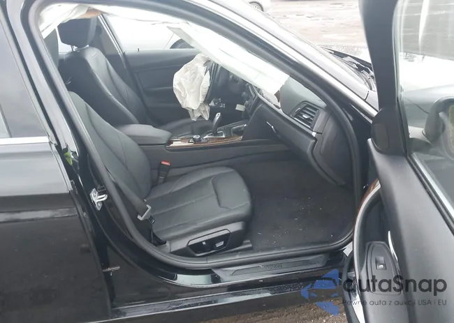 WBA3B5G57FNS12182: 43748414