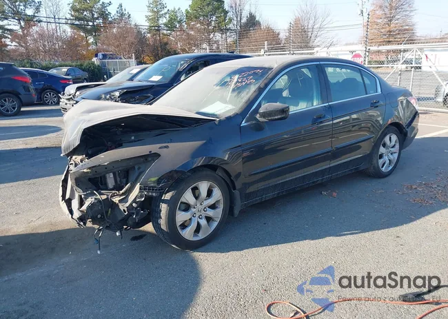 1HGCP26838A162827: 43748468