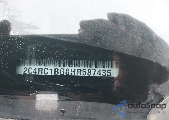 2C4RC1BG8HR587435: 43748476