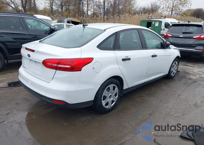 1FADP3E28JL291782: 43748480