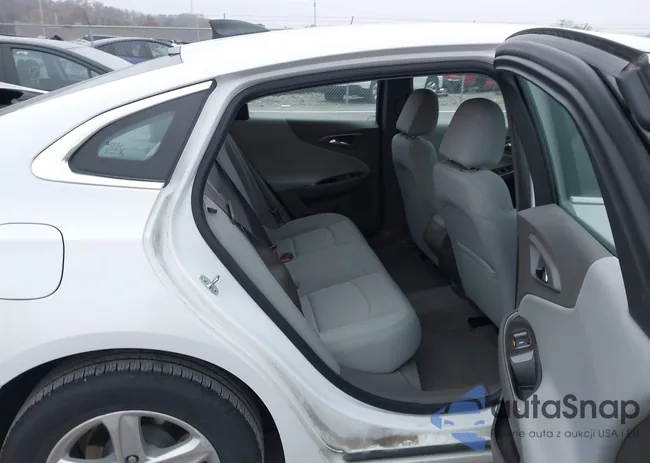 1G1ZC5ST7PF124947: 43748522