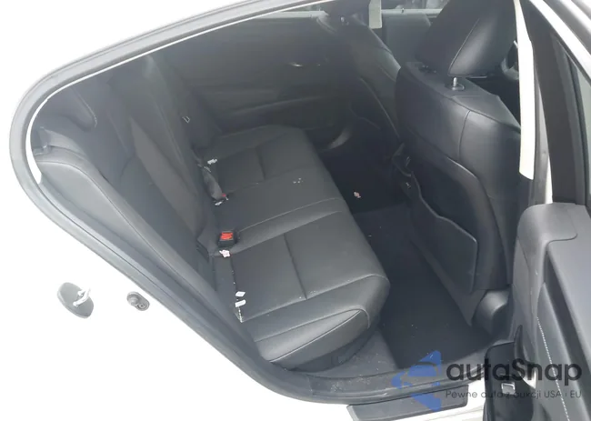 58ADA1C16RU046371: 43748582