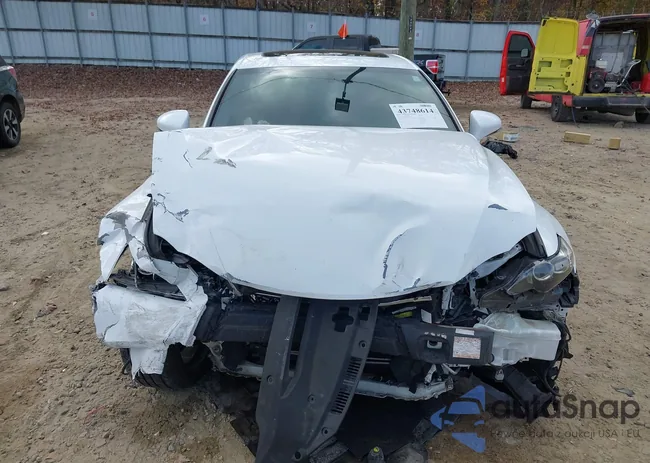 JTHBF1D22E5040565: 43748614