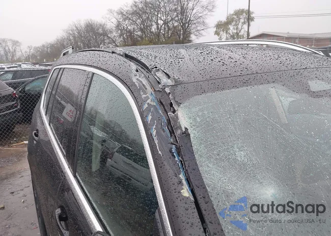 5UX23EM00P9P41714: 43747725