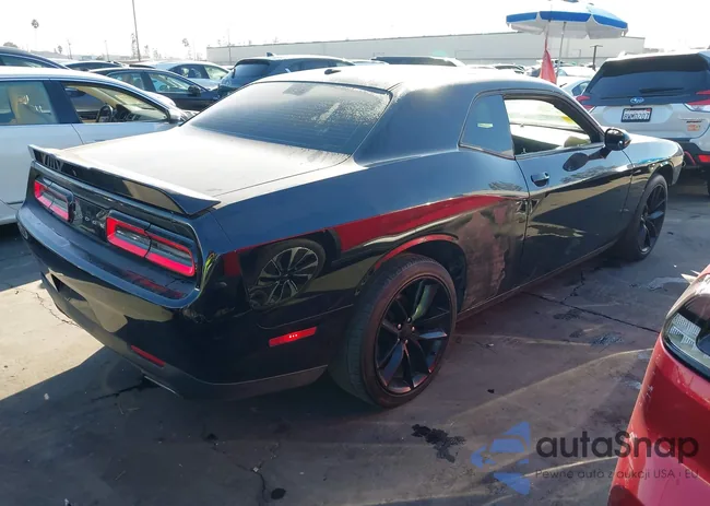 2C3CDZAG3JH245670: 43747946