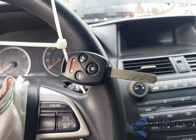 1HGCS1B33BA001467: 43747947