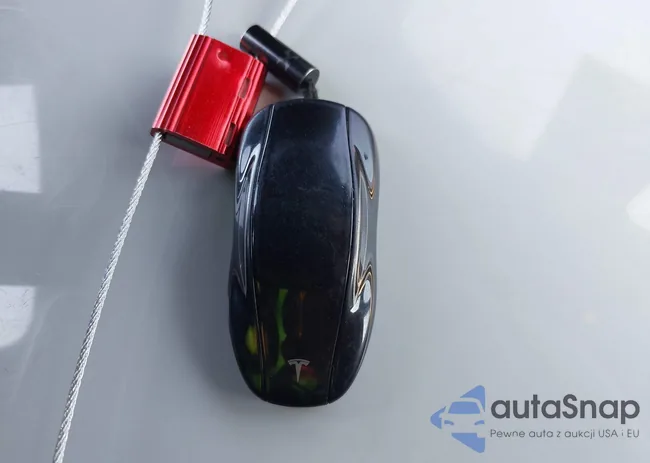 5YJSA1E5XNF468973: 43747988