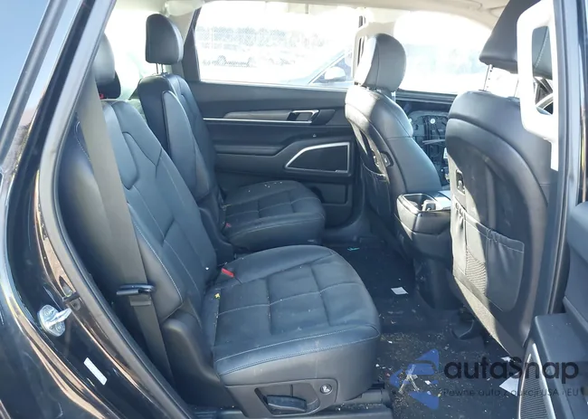 5XYP3DHC9NG195514: 43748001