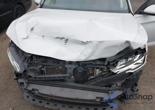 3VWCB7BU5KM155365: 43749092