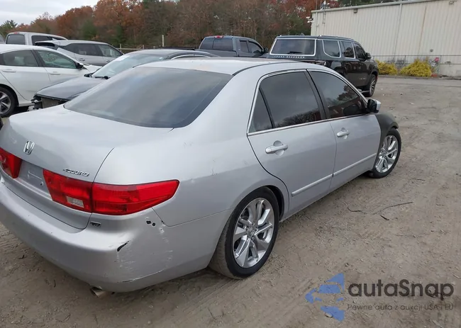 1HGCM66345A003202: 43749144