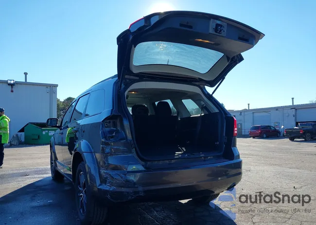 3C4PDCAB1HT573895: 43749293