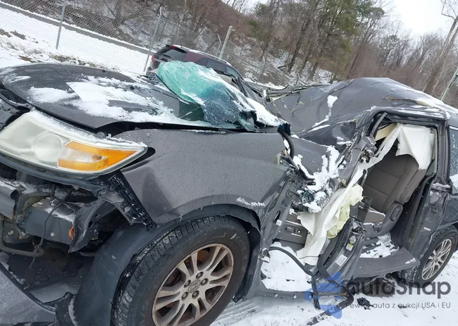 5FNRL5H48CB143951: 43749363