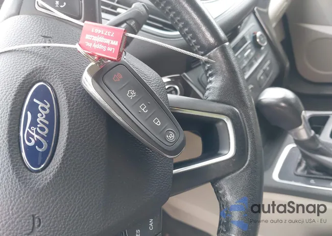 1FMCU0J9XHUC80850: 43748752