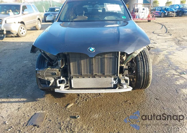 5UXTY9C09LL304192: 43748758