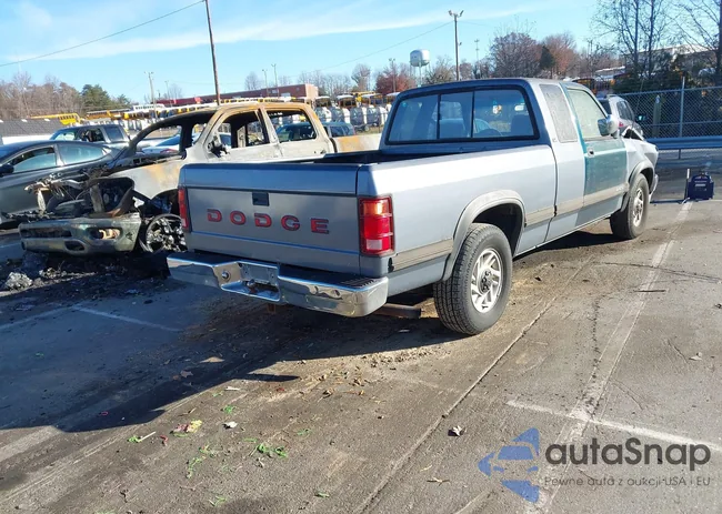 1B7FL23X3PS219992: 43748811