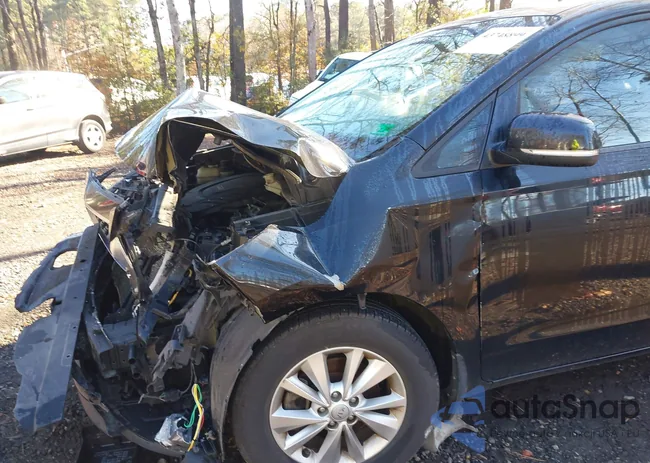 KNDMB5C16F6044684: 43748899