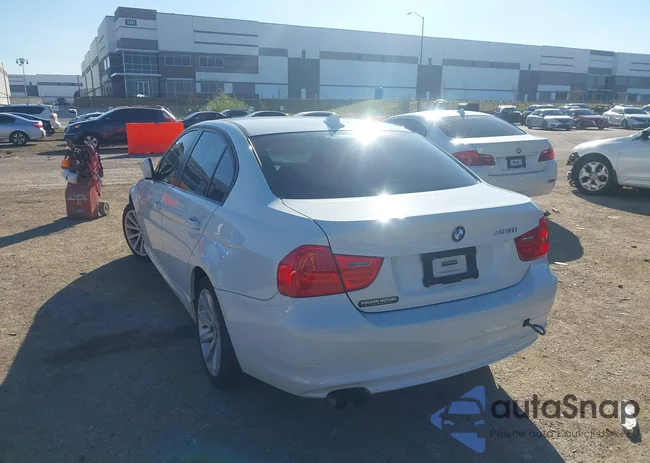 WBAPK5G58BNN29108: 43750042