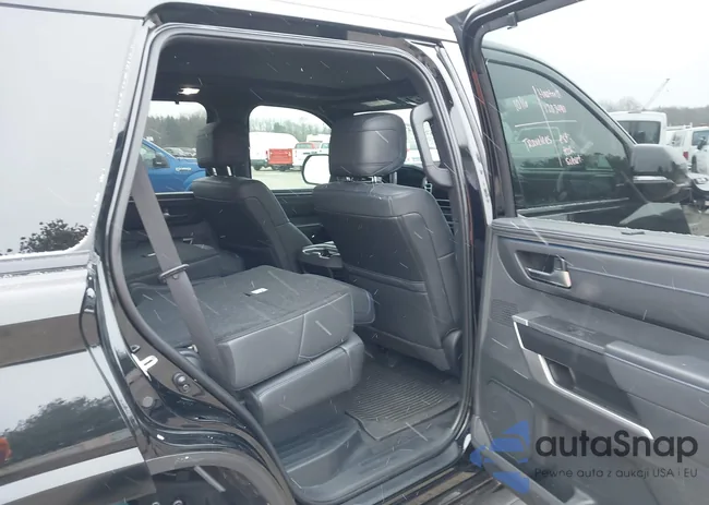 7SVAAABA2RX046288: 43750047