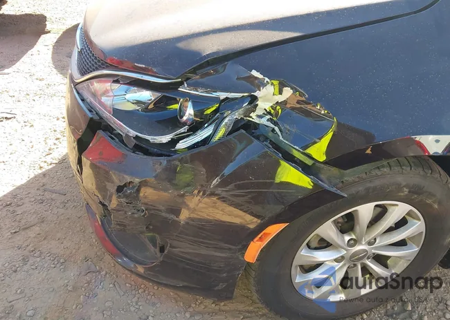 2C4RC1EG3JR257235: 43750321