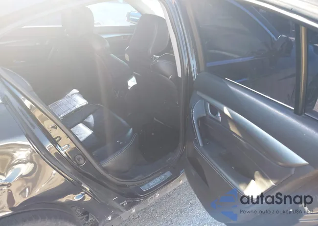 19UUA86579A026202: 43750372