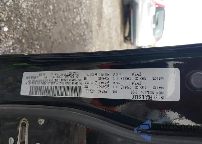 3C4NJDBB8JT315030: 43750399