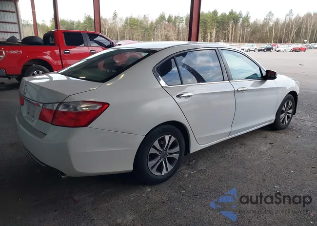 1HGCR2F35FA244358: 43750428