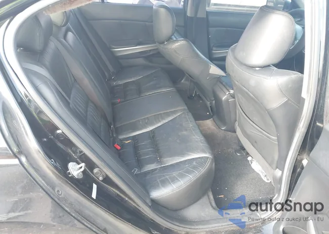 1HGCP36838A020385: 43749628