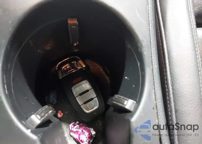 WAUFFAFLXFN033404: 43749631