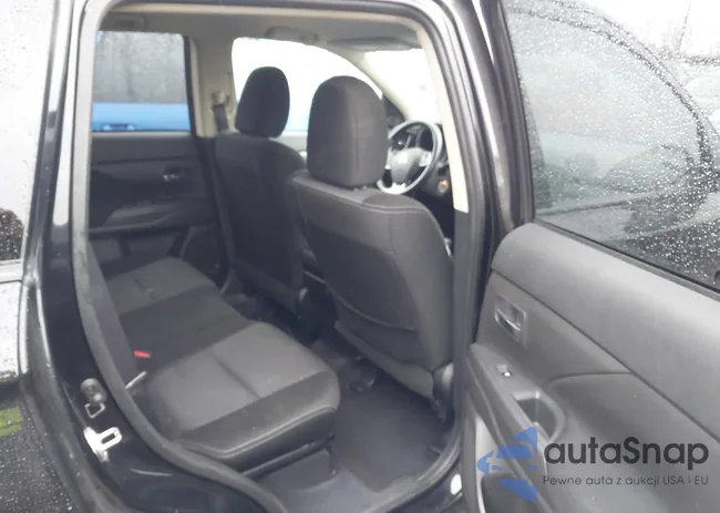 JA4AZ3A33GZ017928: 43749994