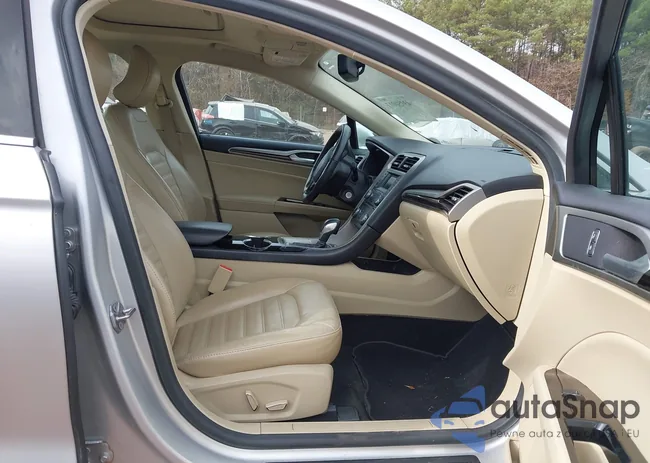 3FA6P0HD5GR196840: 43750017