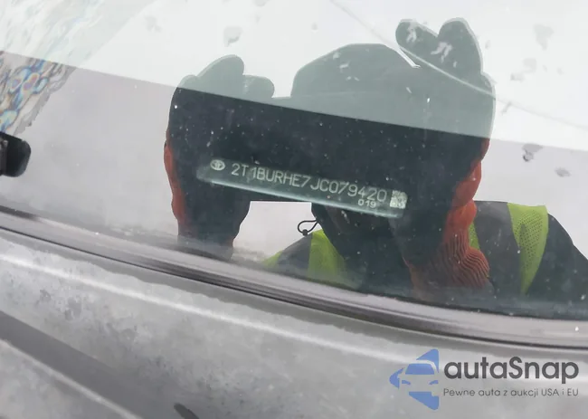 2T1BURHE7JC079420: 43751131