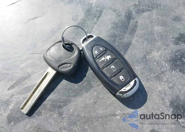 KMHCT4AE9DU584169: 43751160