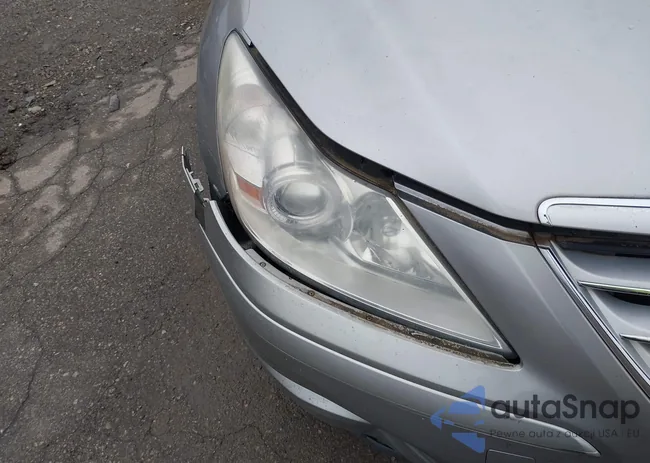 KMHGC46FX9U062211: 43751252