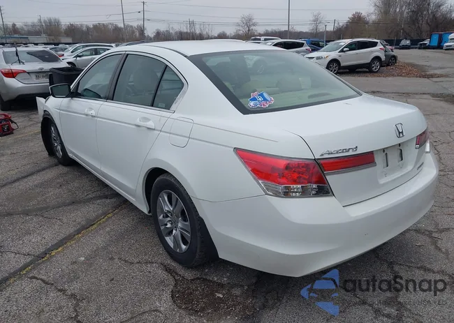 1HGCP2F67CA004160: 43751270